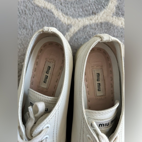 Miu Miu Jewelled Cap Toe Leather Size 7.5 Sneaker - Picture 6 of 10